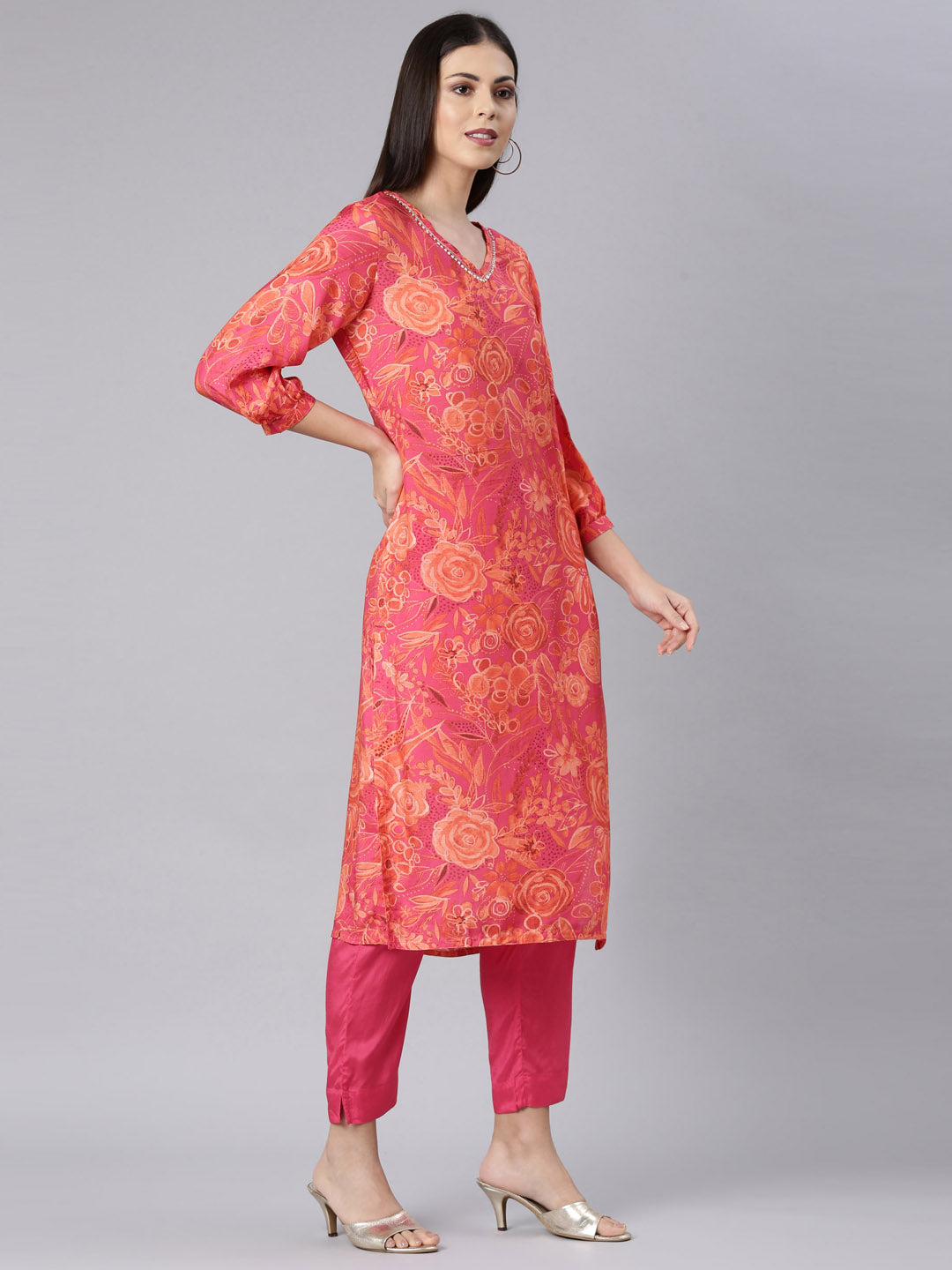 Neerus Red muslin printed kurta set - side view