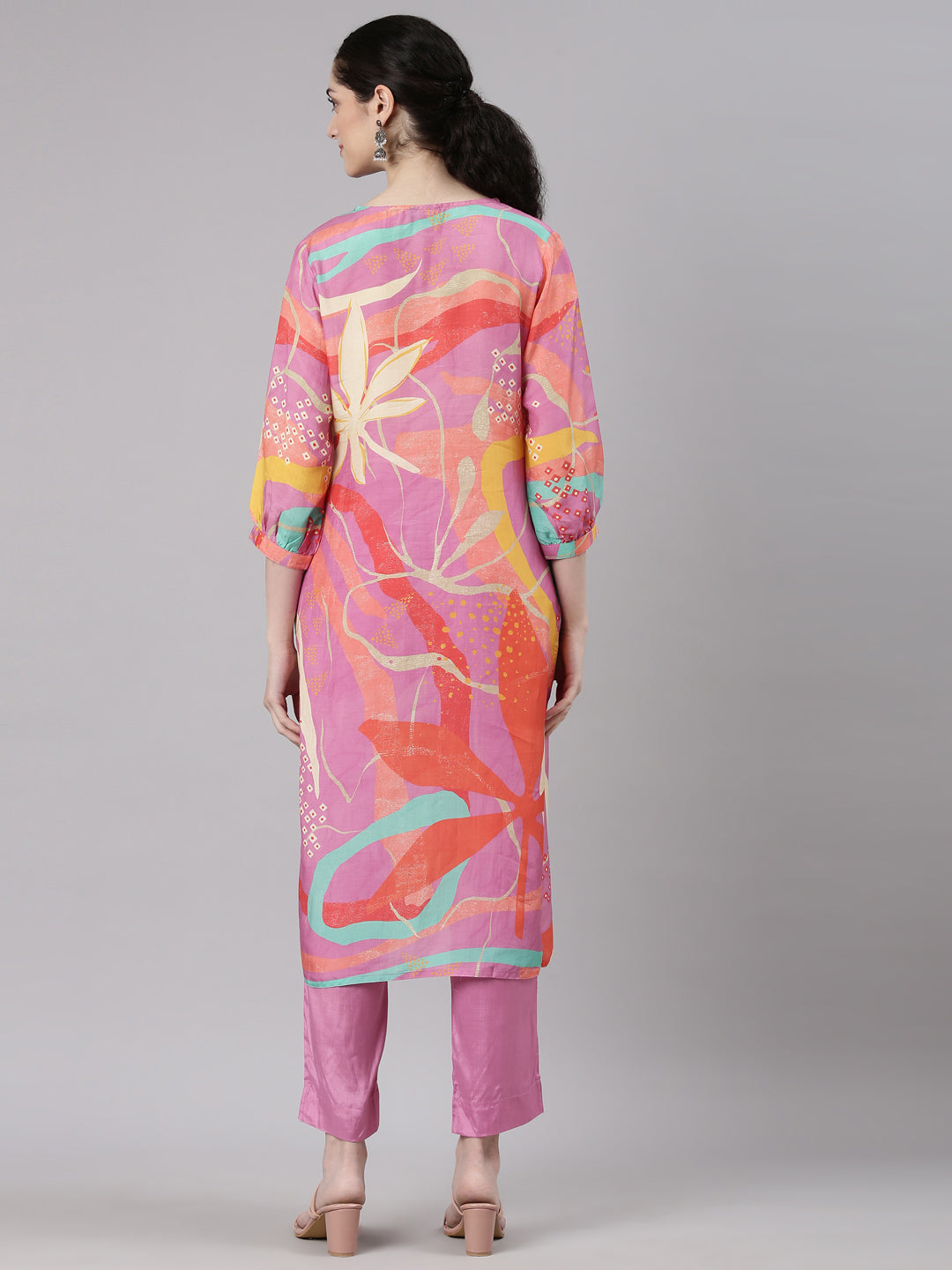 Neerus Pink muslin printed kurta set with trouser - detail view 1