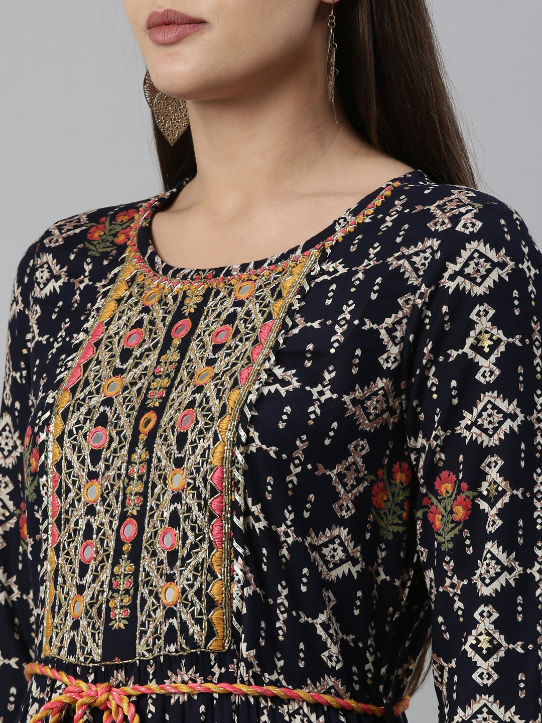 Neerus Blue rayon straight kurta - detail view 4