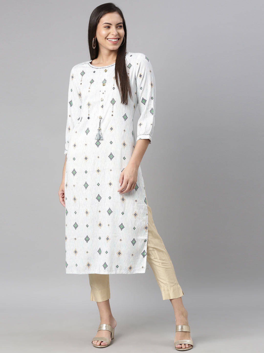 Neerus Blue Viscose Rayon Printed Kurti Geometric Straight - detail view 3