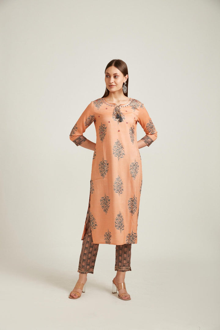Neerus Pink viscose rayon straight kurta set salwar kameez - detail view 1
