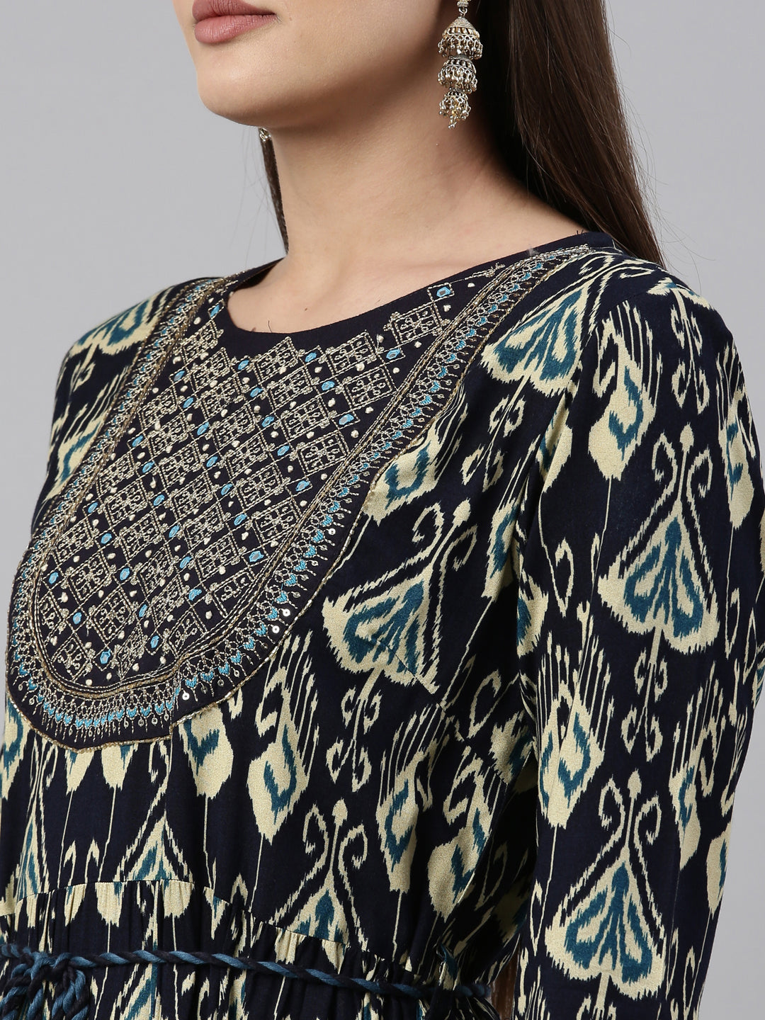 Neerus Blue rayon solid kurta - detail view 5