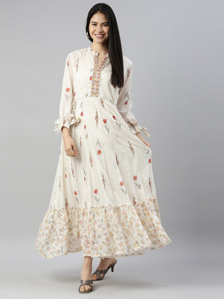 Neerus Orange printed A-Line kurta floral ethnic wear - front view