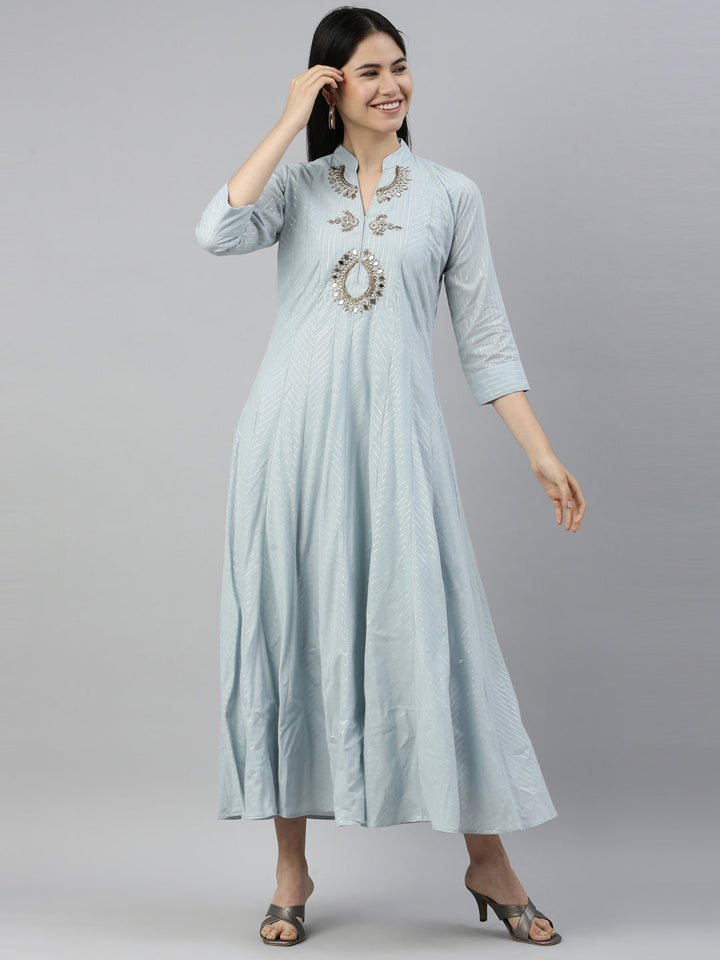 Neerus Grey woven straight kurti - detail view 3