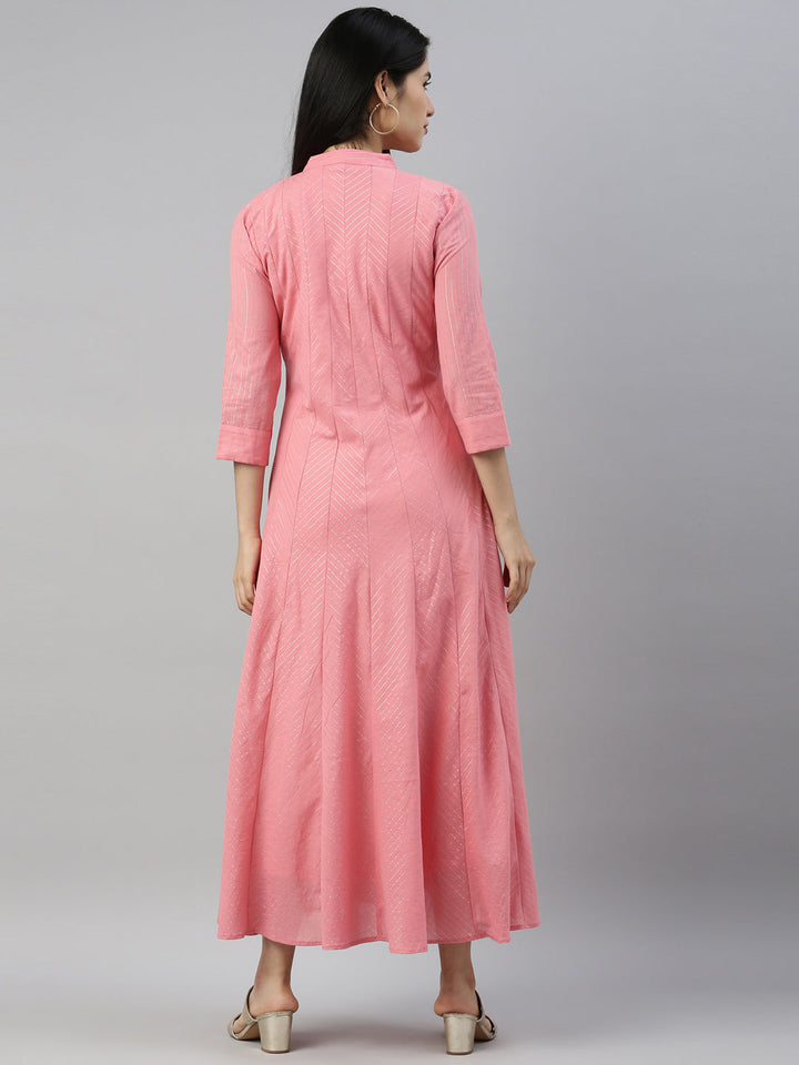 Neerus Pink polyester woven kurti - detail view 2