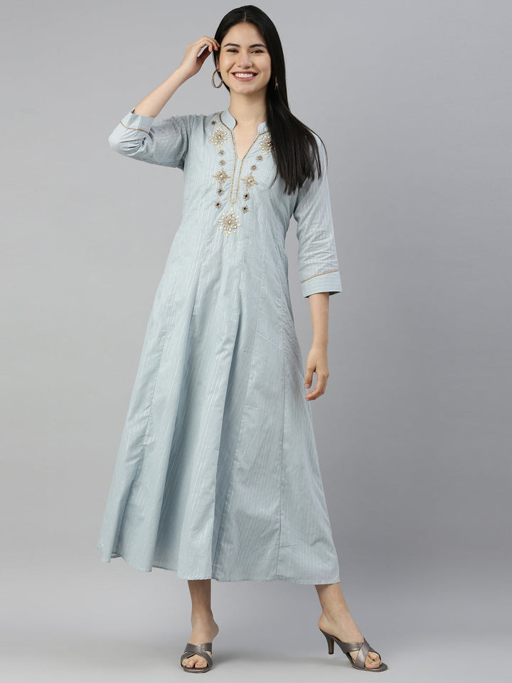 Neerus Grey woven lorex kurti - detail view 3
