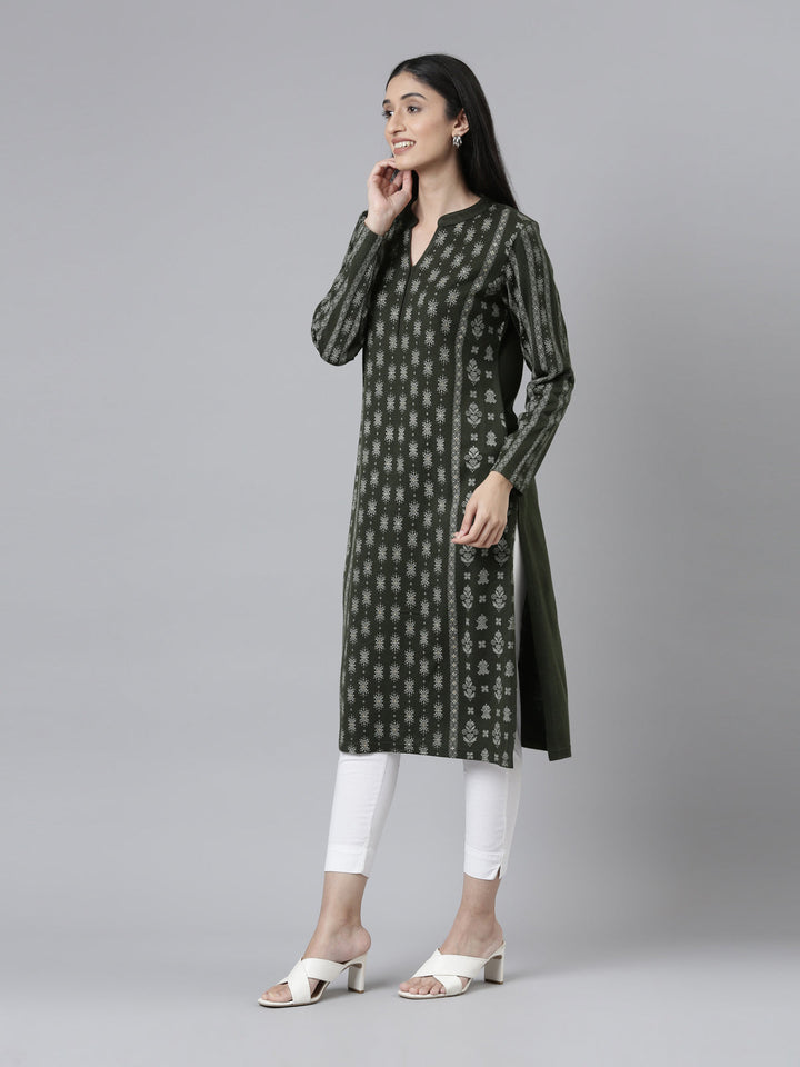 Neerus Acrylic printed ethnic straight kurti band collar - back view