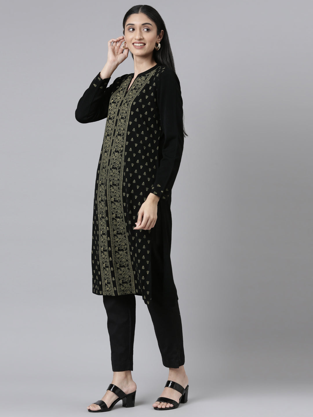 Neerus Multi acrylic printed straight kurta band collar - back view