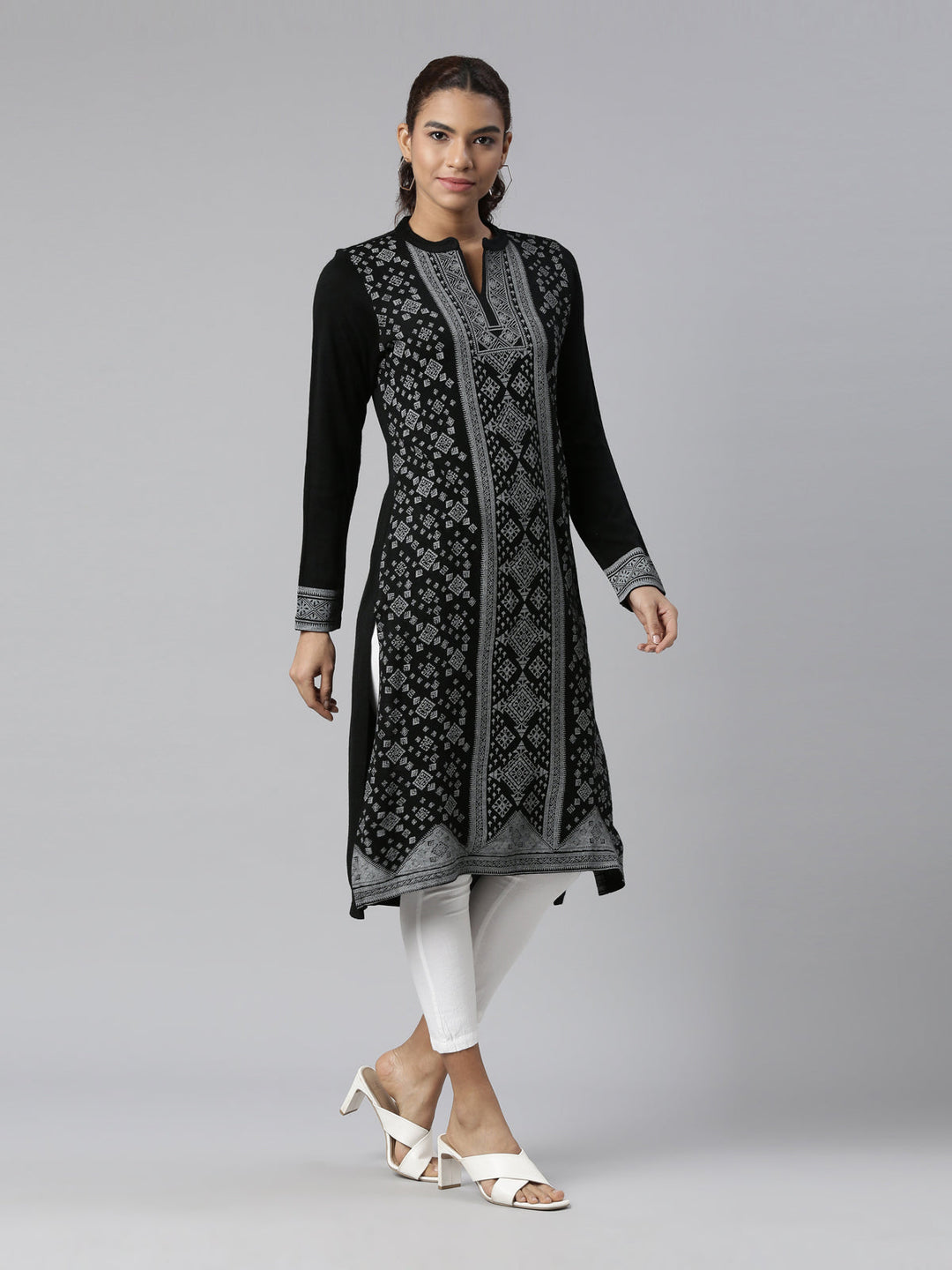 Neerus Black acrylic printed kurti - detail view 2