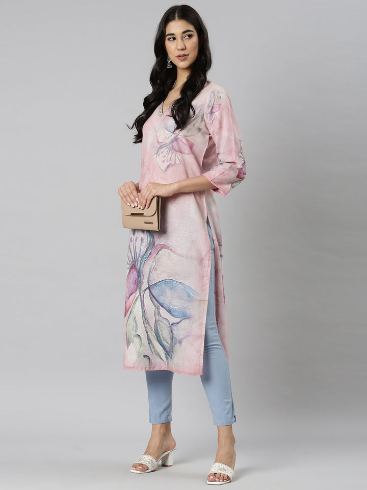 Neerus Pink Casual Floral Straight Kurtas