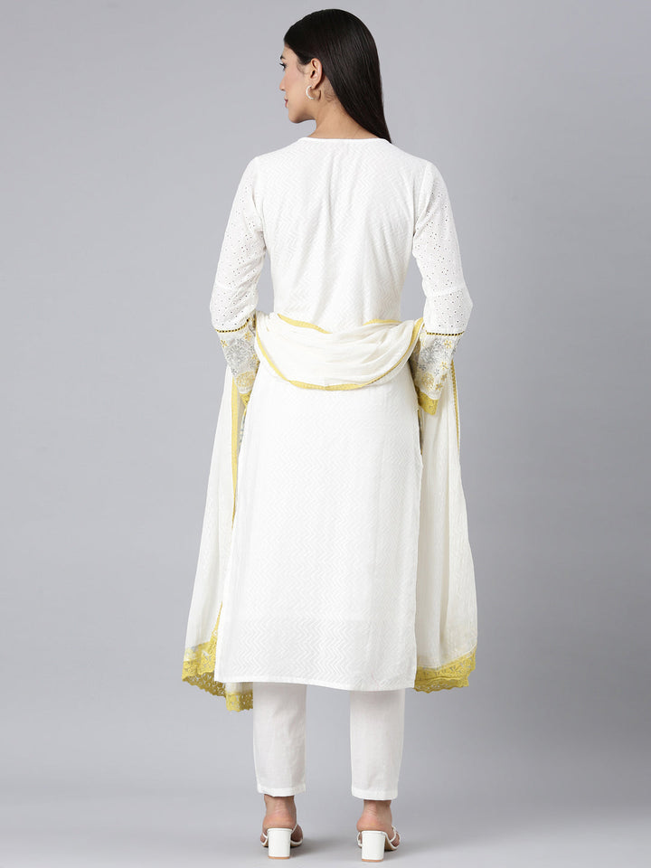 Neerus White Solid Straight Kurta and Trousers With Dupatta