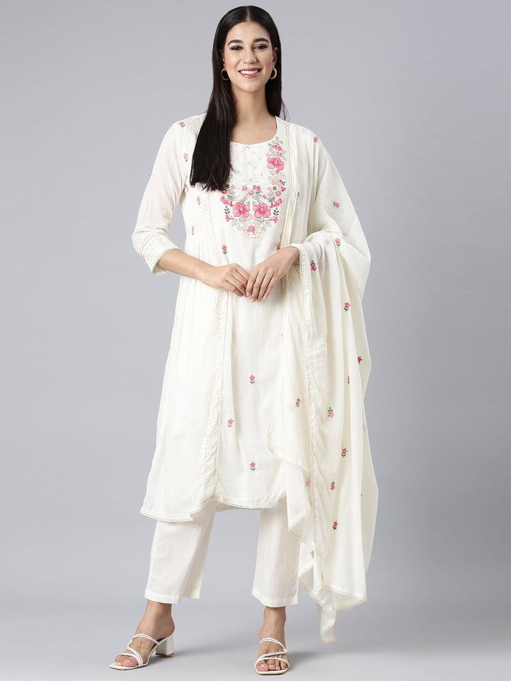 Neerus Off White Solid Curved Kurta and Trousers With Dupatta