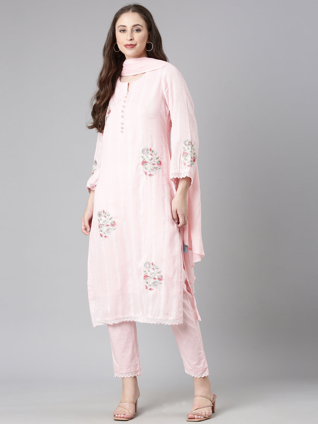 Neerus Pink cotton solid straight suit set - detail view 2