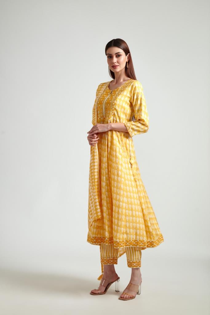 Neerus Yellow printed straight suit set kurta with trouser and dupatta - back view