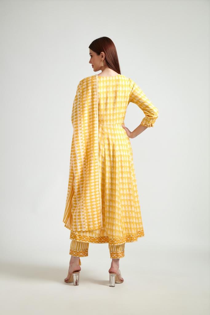 Neerus Yellow printed straight suit set kurta with trouser and dupatta - side view