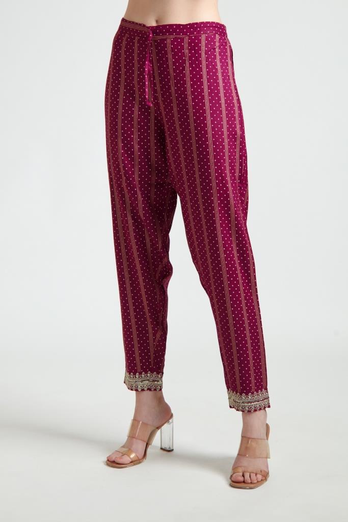 Neerus Maroon georgette printed suit set - detail view 3