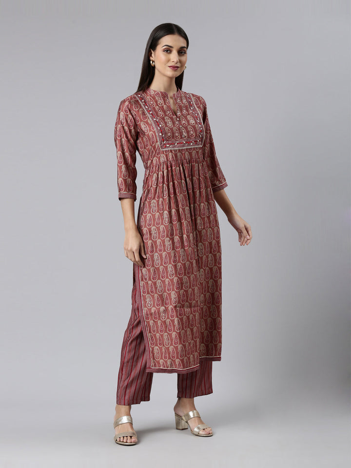 Neerus Maroon cotton printed kurta set with trouser and dupatta - back view
