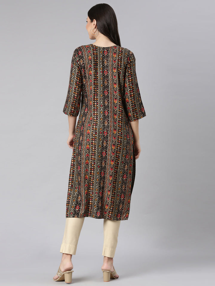 Neerus Green Casual Tribal Straight Kurtas
