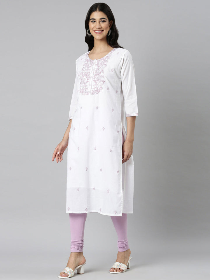 Neerus Lavender Casual Solid Straight Kurtas