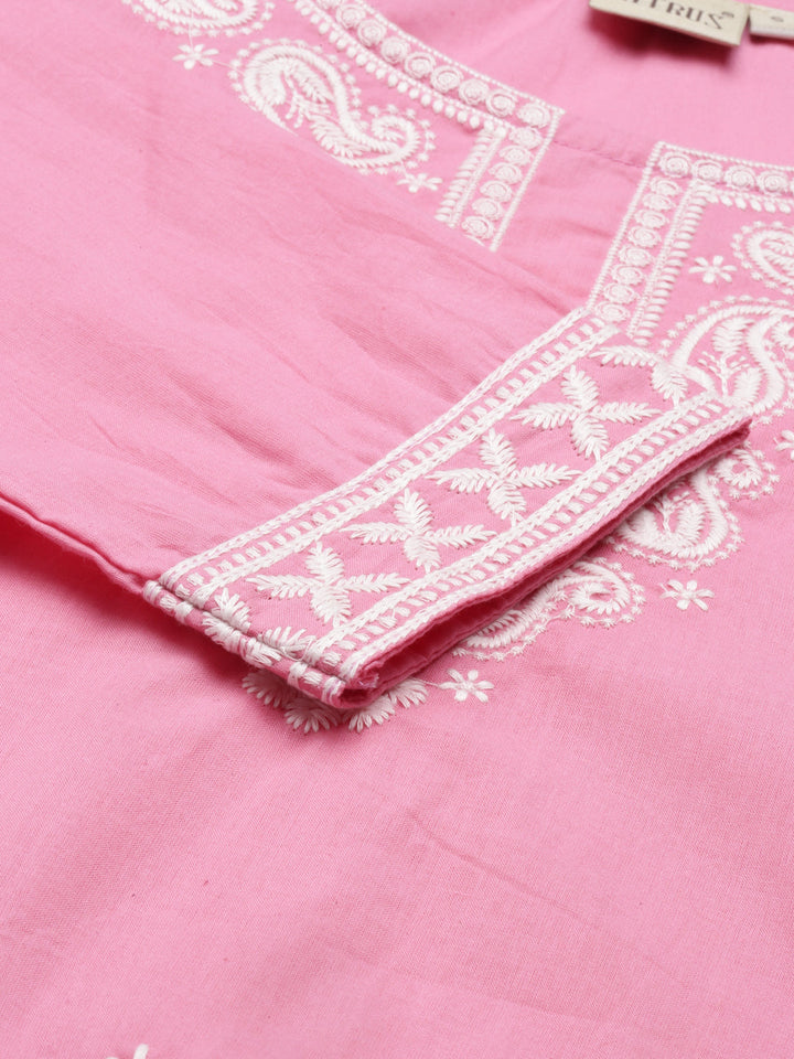 Neerus Pink cotton solid kurta - detail view 4