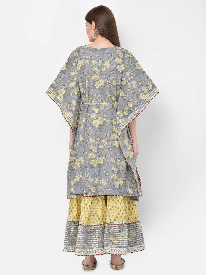 Neerus Grey cotton solid palazzo set - detail view 2