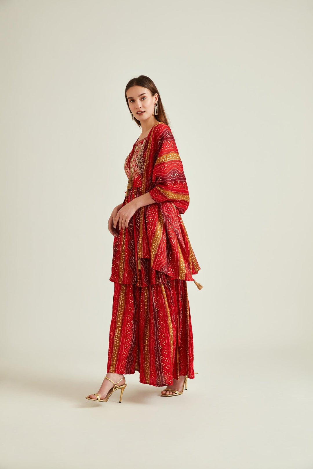 Neerus Red cotton mirror work bandhani kurta set - side view
