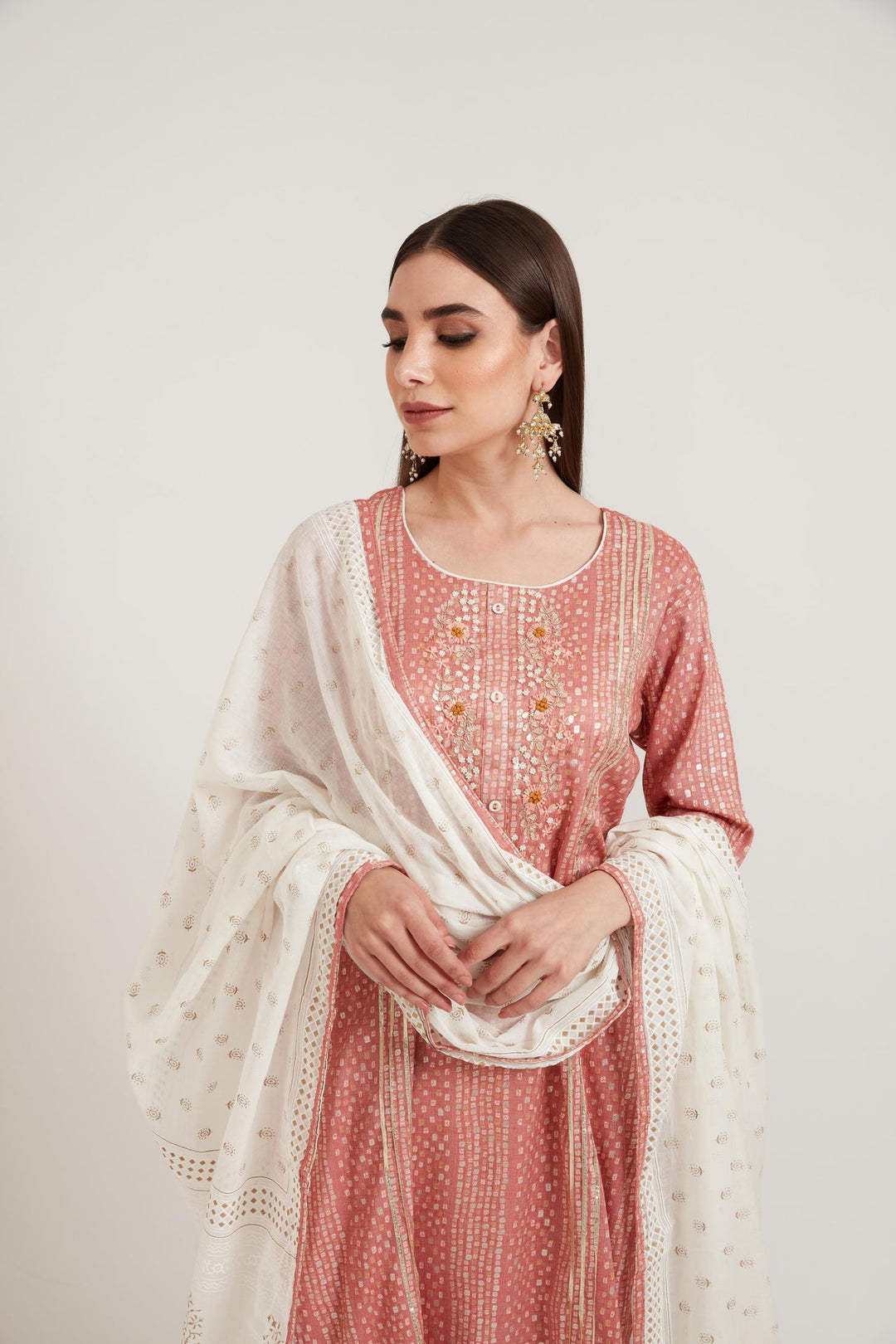 Neerus Pink cotton suit set - back view