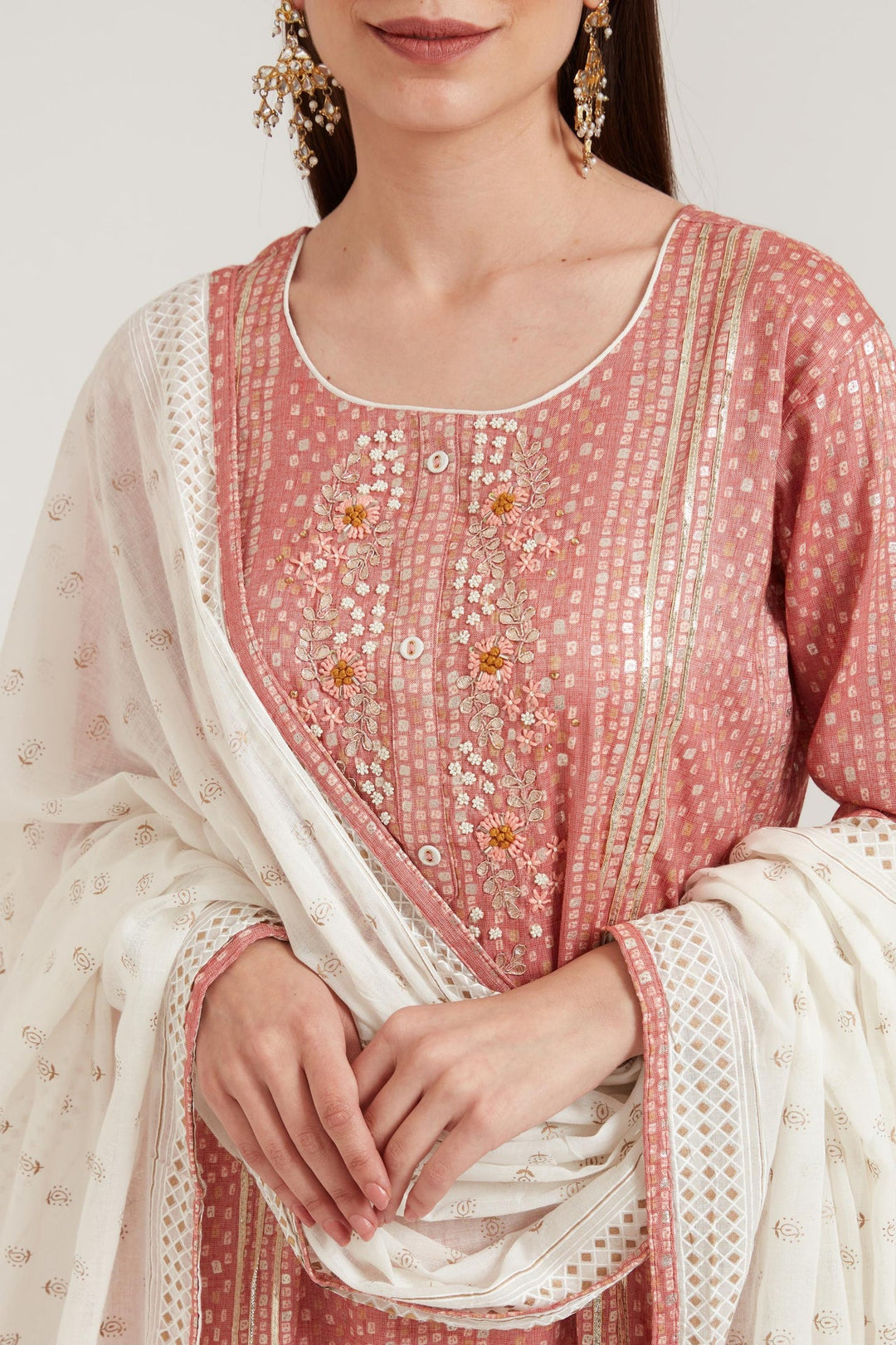 Neerus Pink cotton suit set - detail view 4