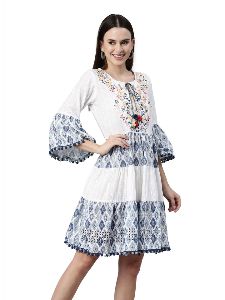 Neerus White cotton chikankari kurti - detail view 1