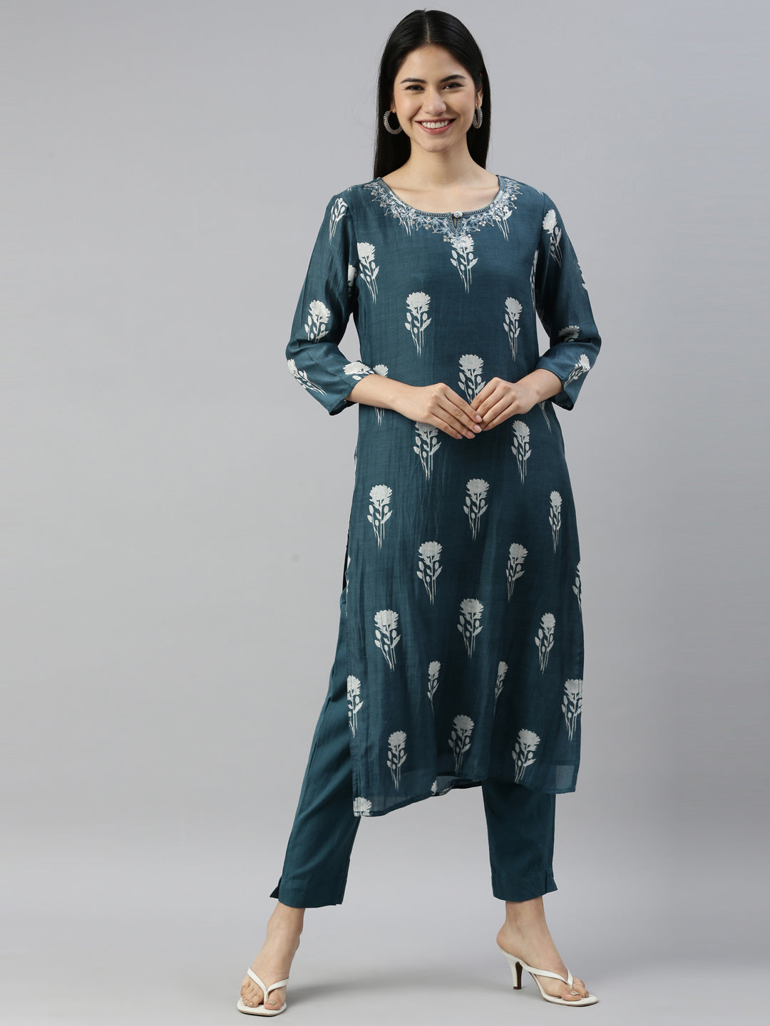 Neerus Blue Muslin Printed Suit Set - front view