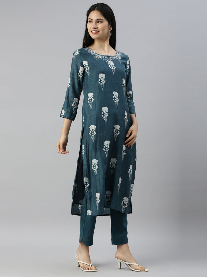 Neerus Blue Muslin Printed Suit Set - detail view 1
