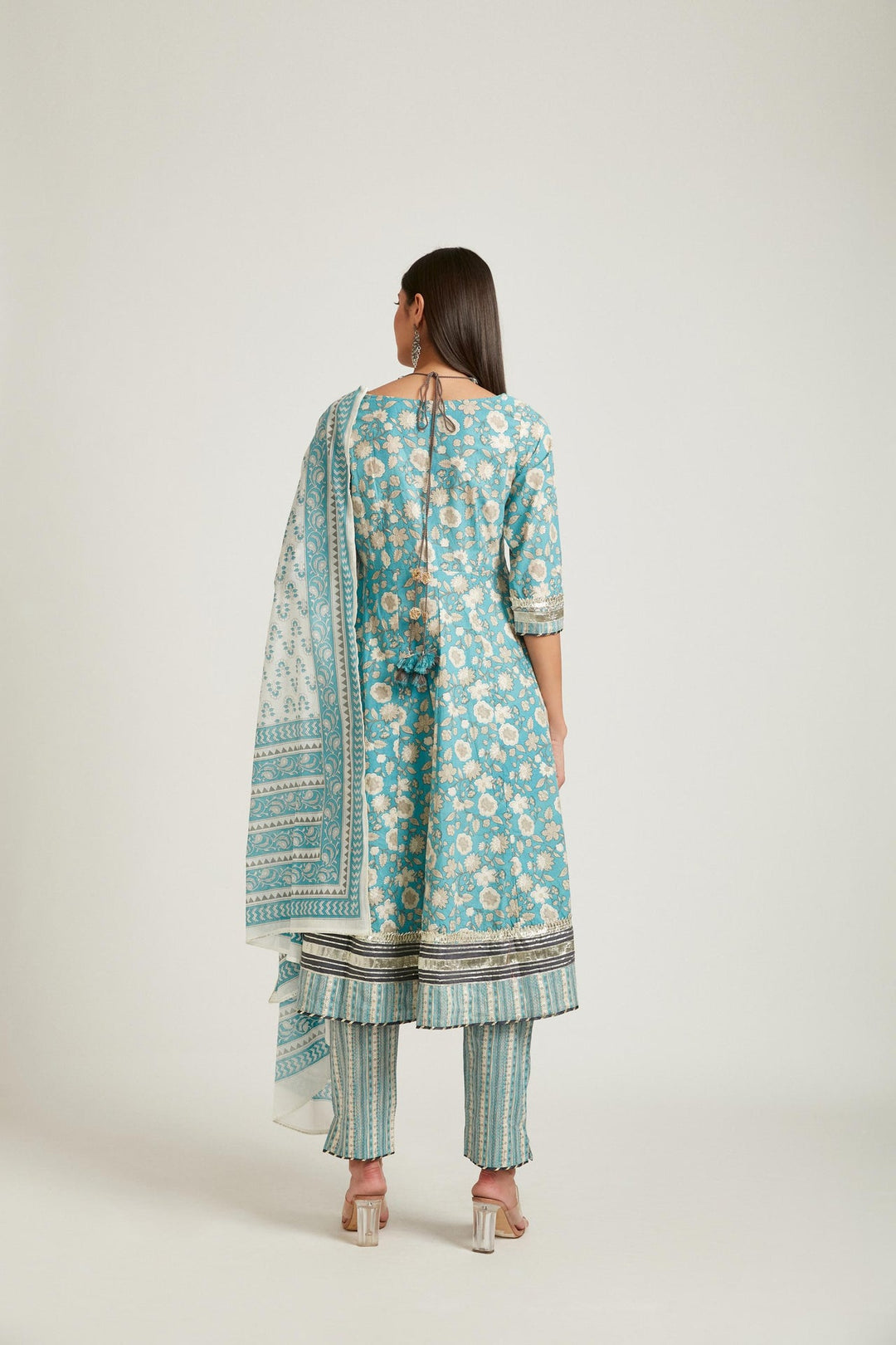 Neerus Green cotton printed kurta set - back view