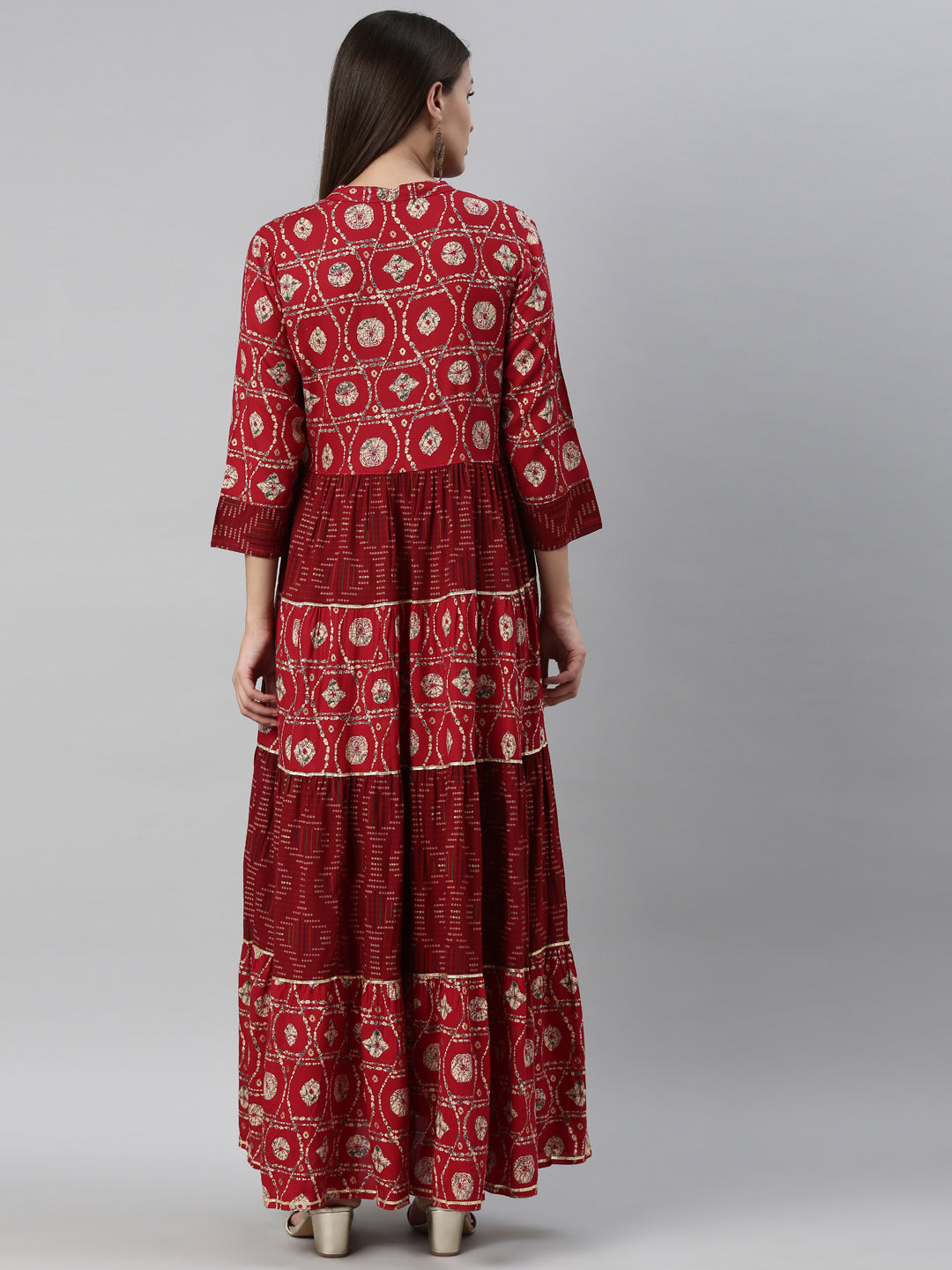 Neerus Maroon rayon solid gown - detail view 2