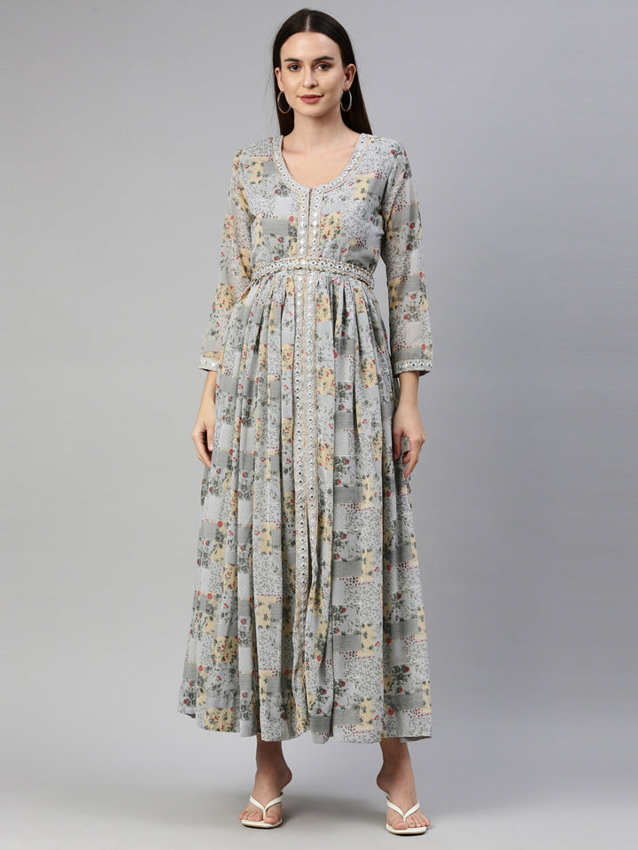 Neerus Grey georgette maxi gown - detail view 6
