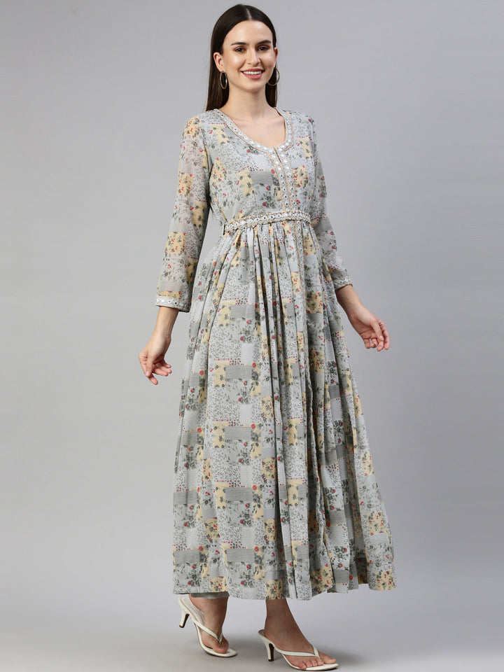 Neerus Grey georgette maxi gown - detail view 1