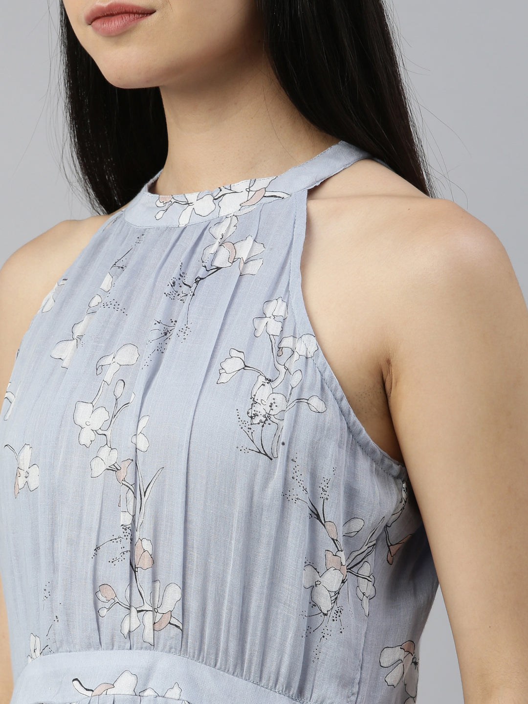 Neerus Grey Georgette Straight Kurta - detail view 6