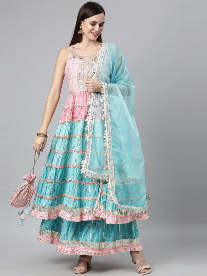 Neerus Blue jute cotton embellished kurta set - detail view 3