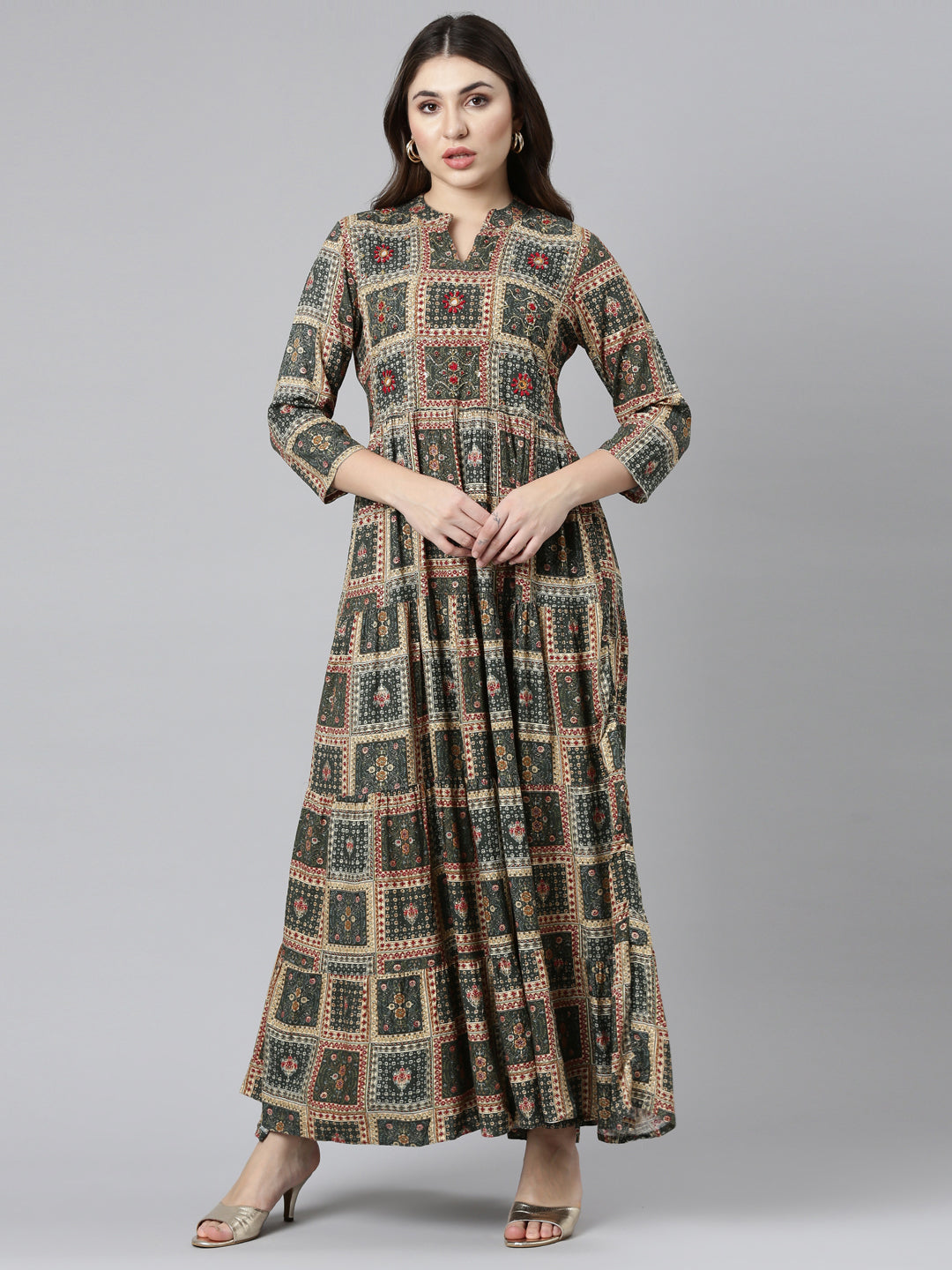 Neerus Green printed straight gown - front view