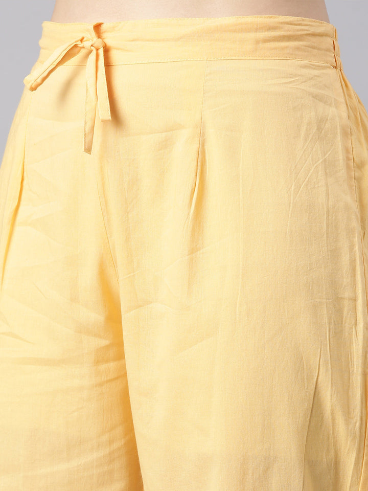 Neerus Orange cotton panelled straight kurta set - detail view 3