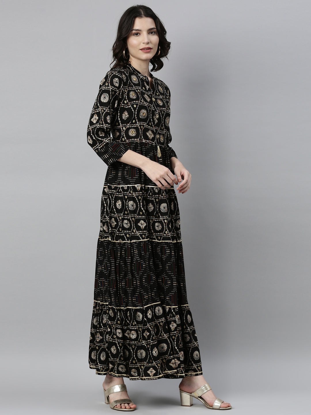Neerus Black rayon straight kurta - detail view 1