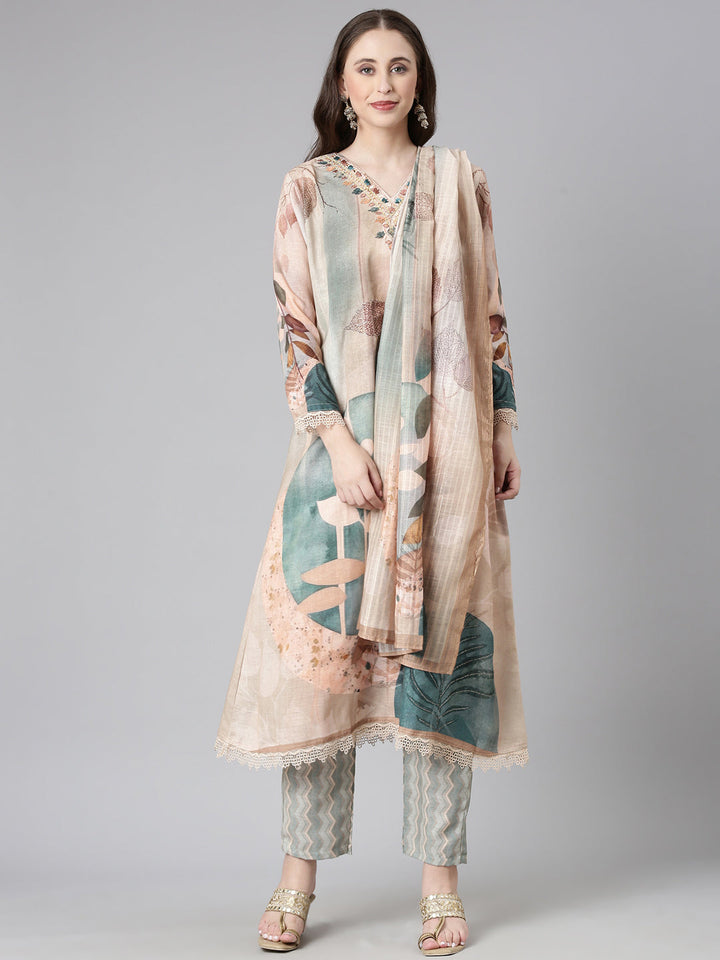 Neerus Peach Printed Straight Kurta and Trousers With Dupatta