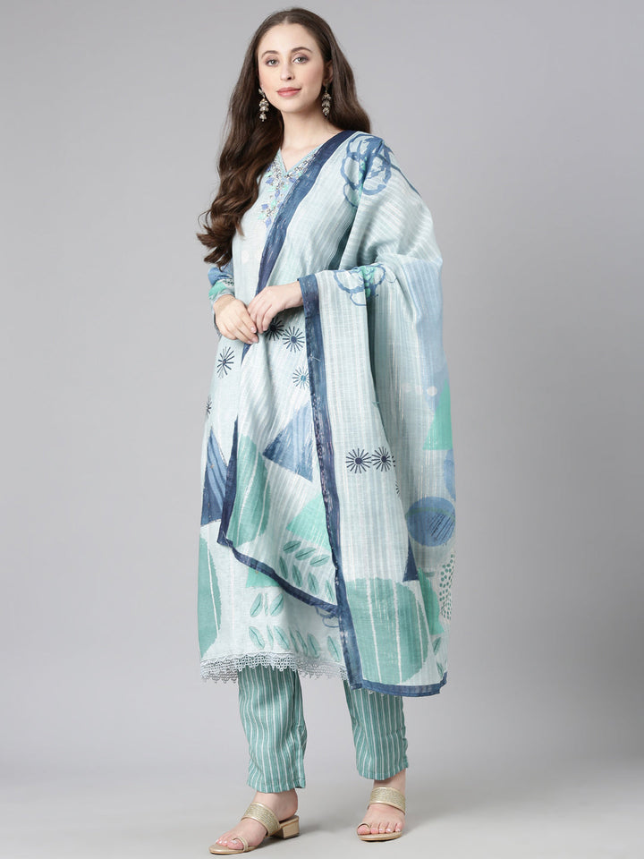 Neerus Grey Printed Straight Kurta and Trousers With Dupatta