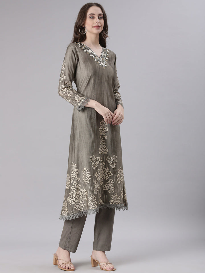 Neerus Grey Printed Straight Kurta and Trousers With Dupatta