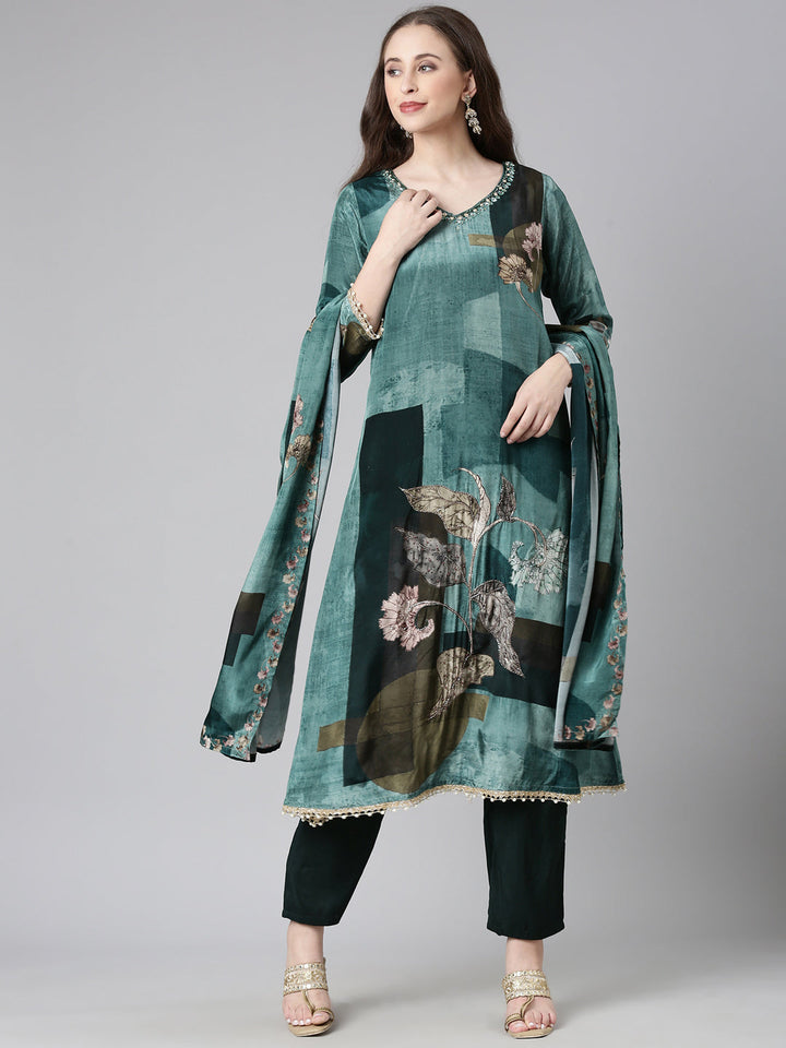 Neerus Green Solid Straight Kurta and Trousers With Dupatta