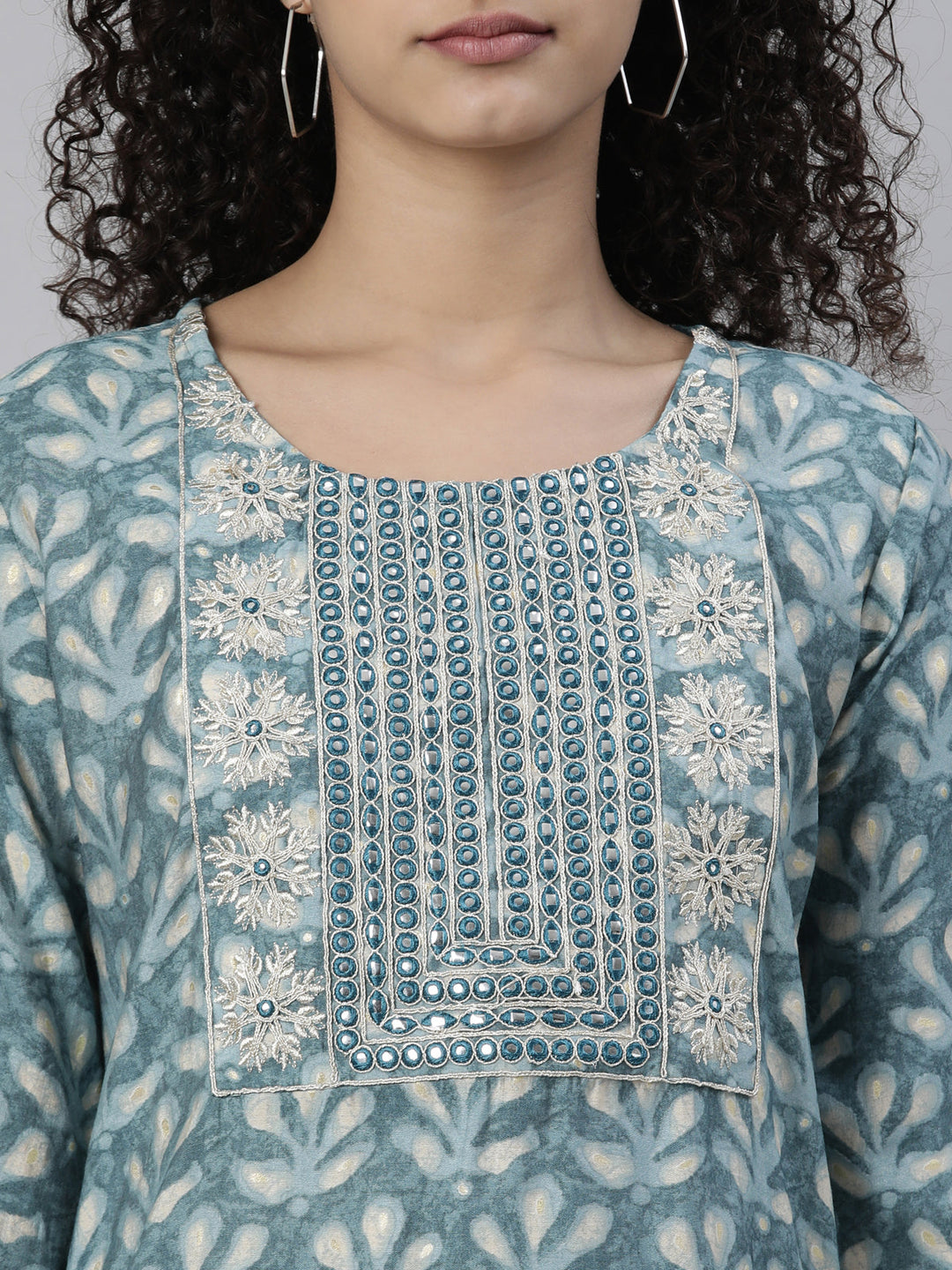 Neerus Green printed kurta set with trouser and dupatta - detail view 1