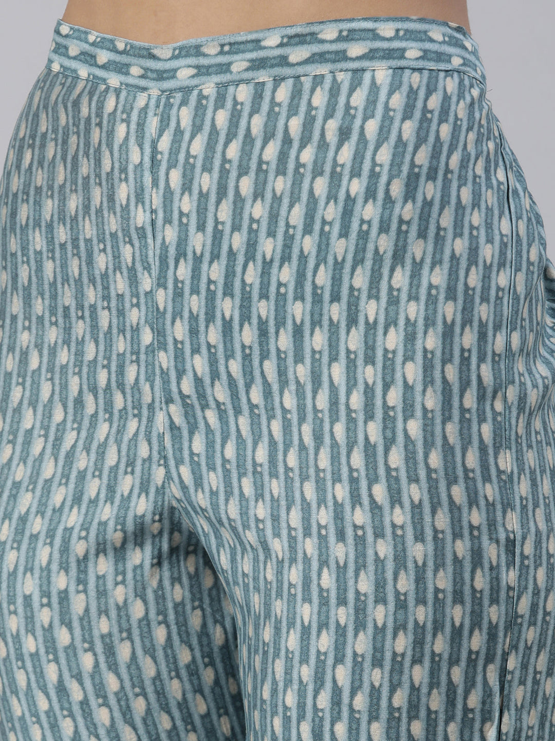Neerus Green printed kurta set with trouser and dupatta - detail view 2