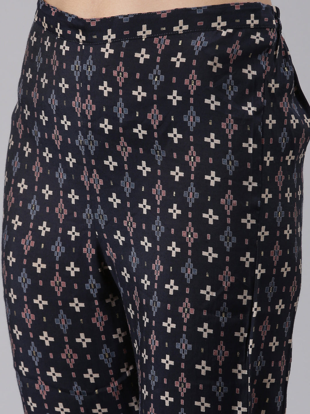 Neerus Blue Jute Cotton Printed Kurta Set - detail view 2