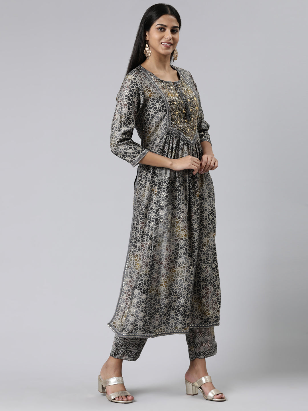 Neerus Grey viscose rayon printed anarkali kurta set - back view
