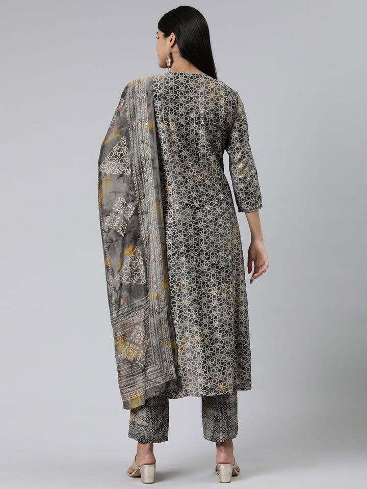 Neerus Grey viscose rayon printed anarkali kurta set - side view