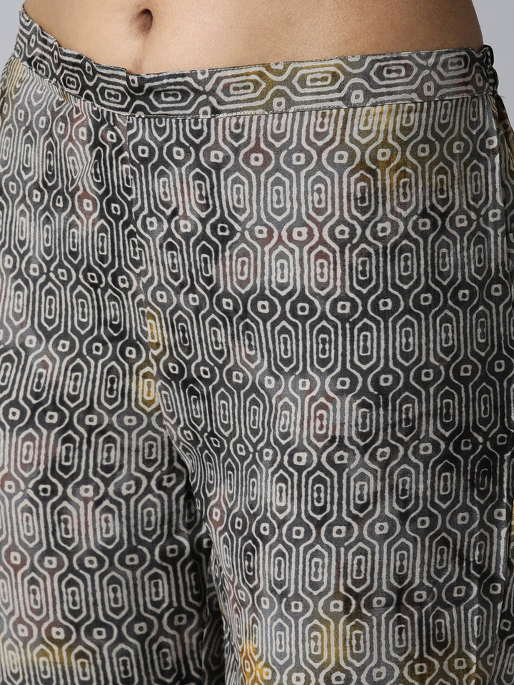 Neerus Grey viscose rayon printed anarkali kurta set - detail view 2